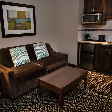 Holiday Inn Express & Suites Spruce Grove - Stony Plain By Ihg Ngoại thất bức ảnh