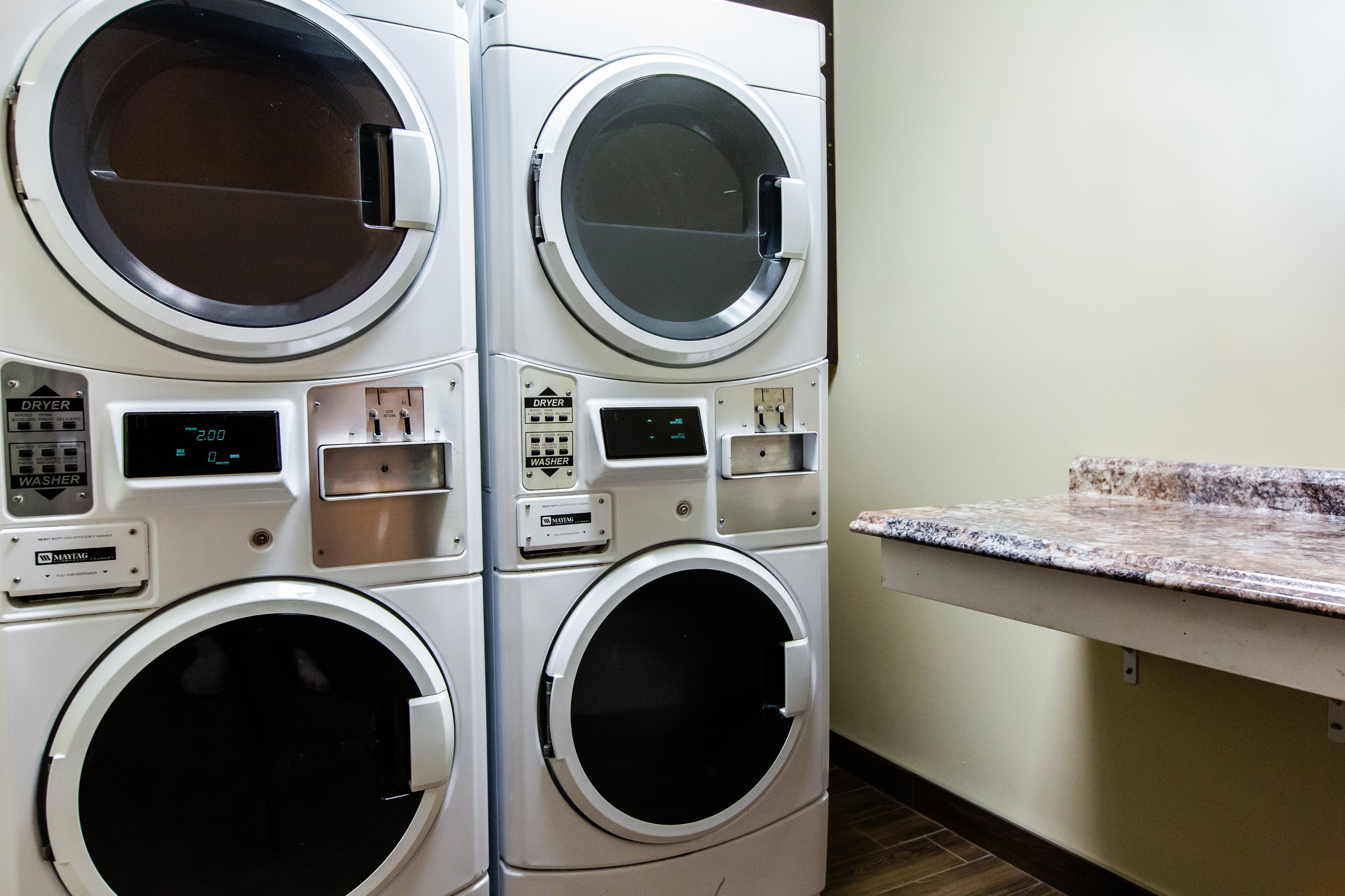 Holiday Inn Express & Suites Spruce Grove - Stony Plain By Ihg Ngoại thất bức ảnh