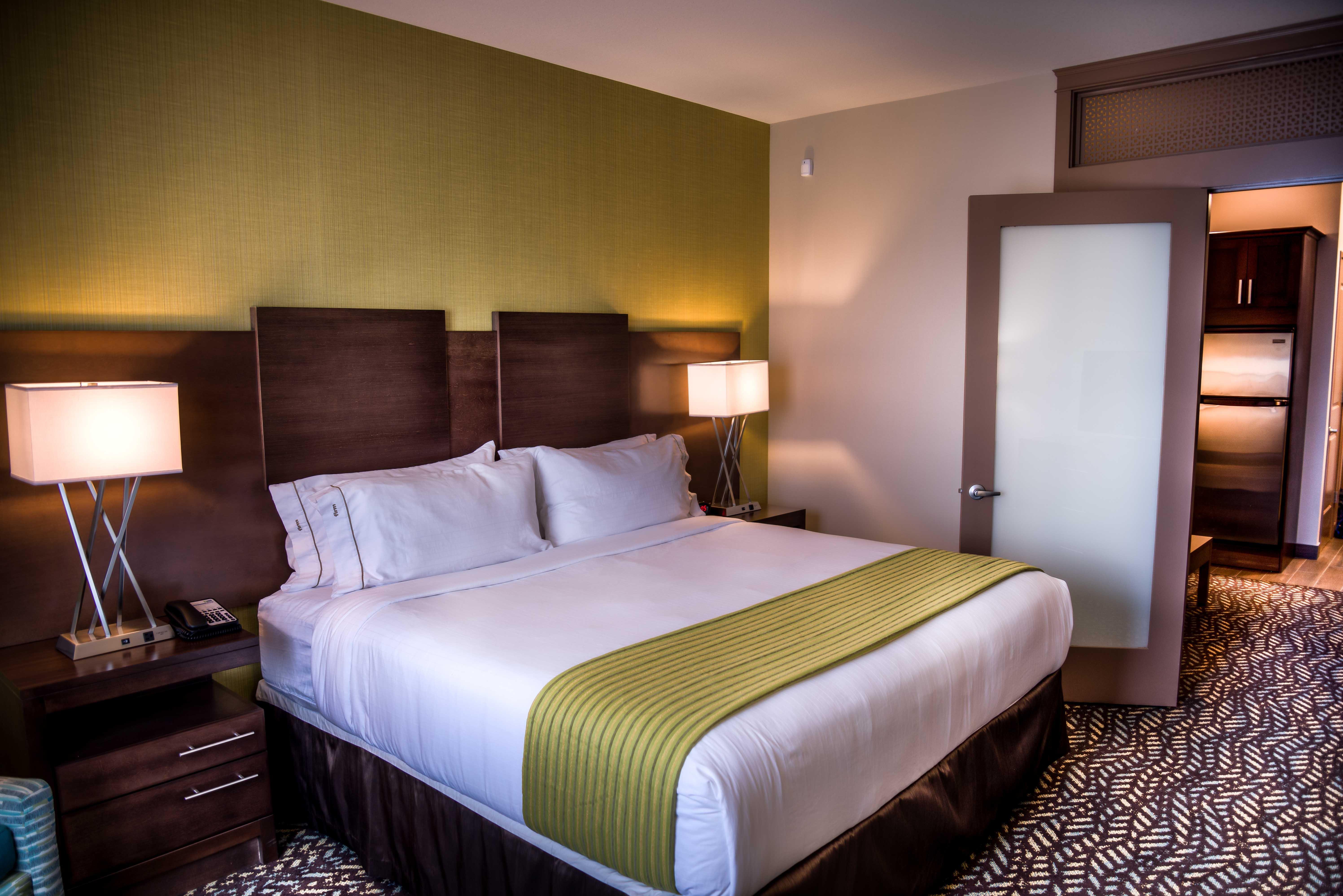 Holiday Inn Express & Suites Spruce Grove - Stony Plain By Ihg Ngoại thất bức ảnh