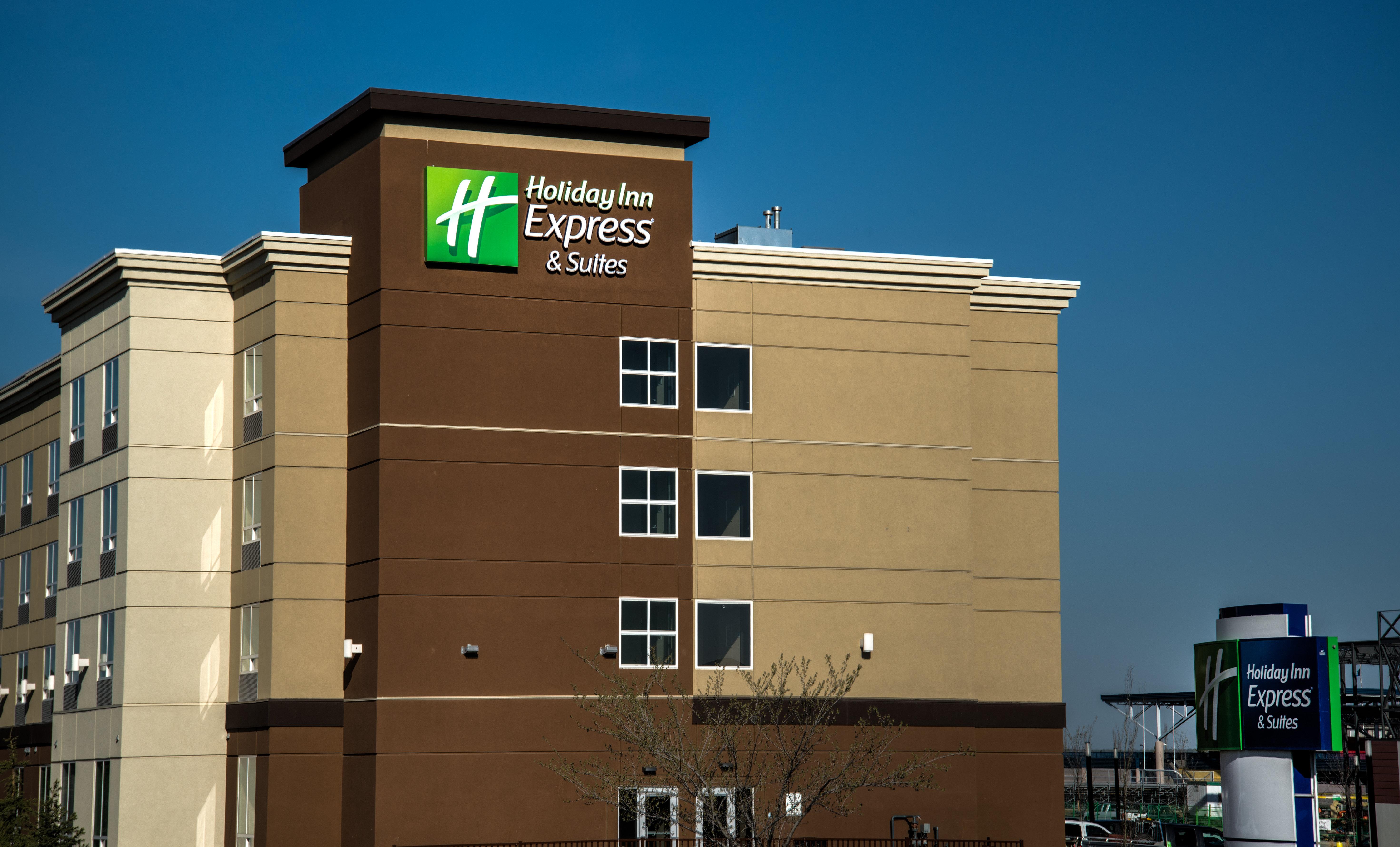 Holiday Inn Express & Suites Spruce Grove - Stony Plain By Ihg Ngoại thất bức ảnh