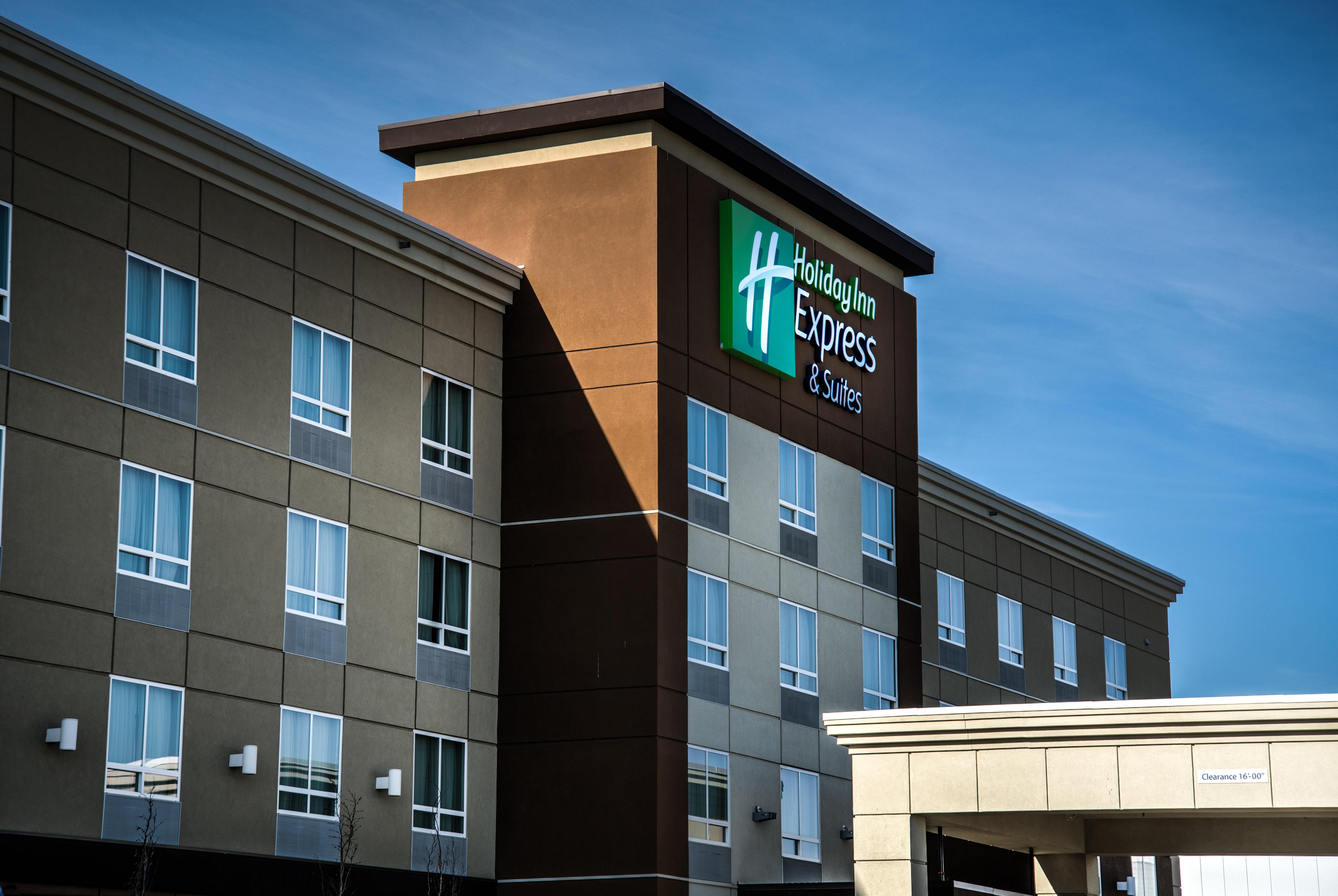 Holiday Inn Express & Suites Spruce Grove - Stony Plain By Ihg Ngoại thất bức ảnh