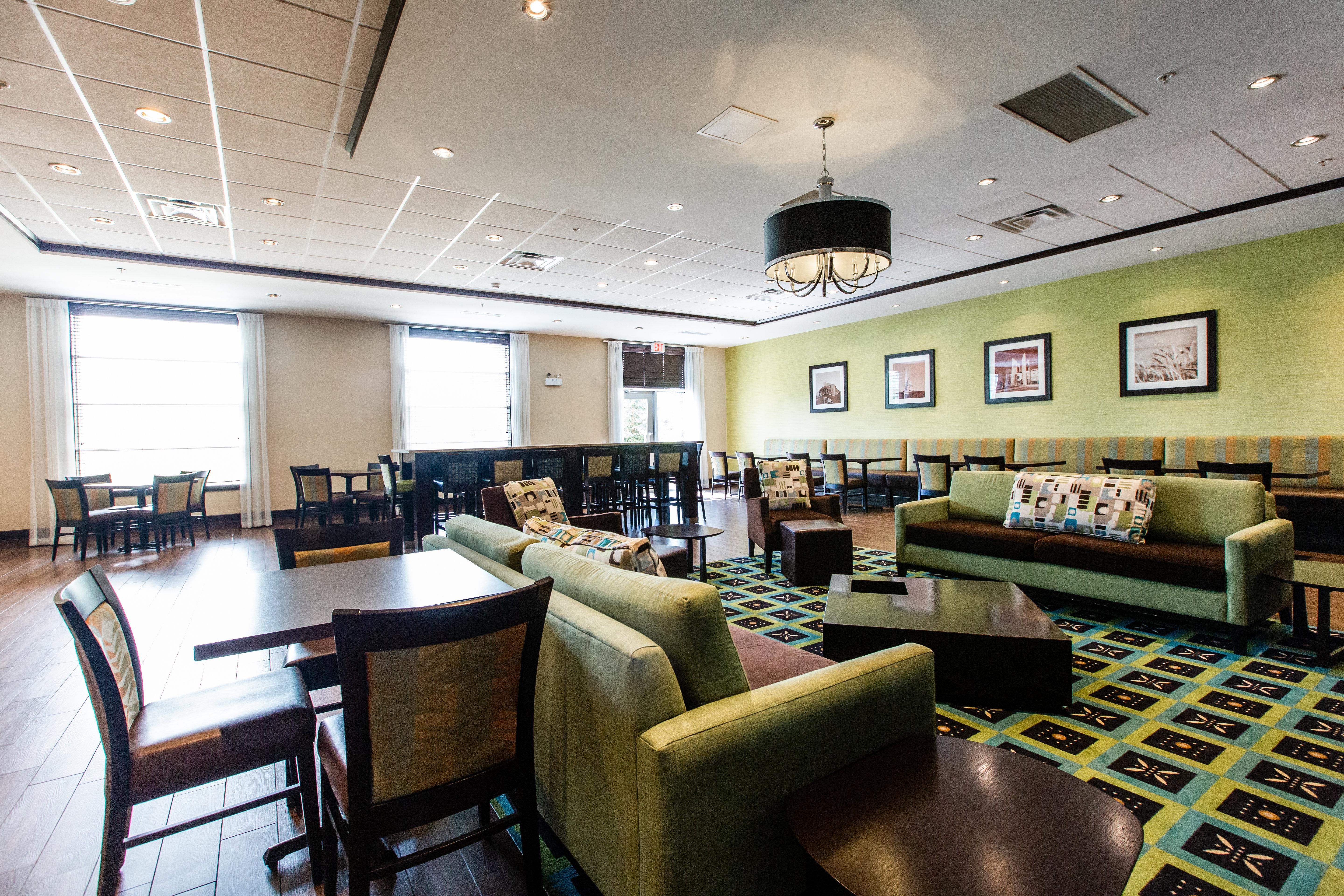 Holiday Inn Express & Suites Spruce Grove - Stony Plain By Ihg Ngoại thất bức ảnh